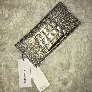 Brahmin Wallet NWT